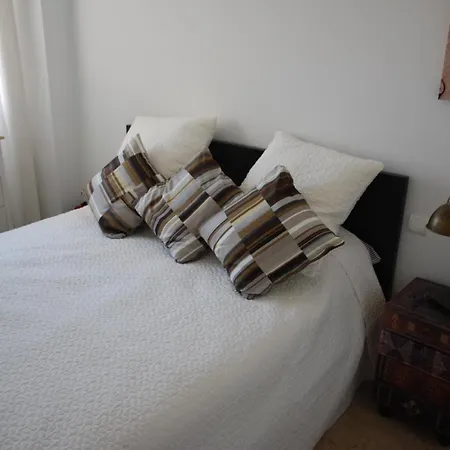 Apartamento Reina Sofia 45 *