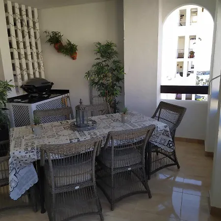 Reina Sofia 45 Apartamento *