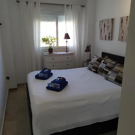 Reina Sofia 45 Apartman *