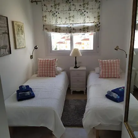 Reina Sofia 45 Апартаменты Эстепона