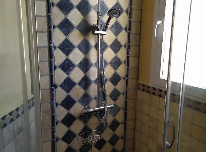 Reina Sofia 45 Apartman